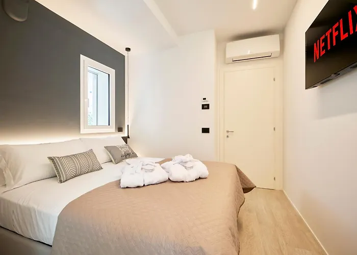 Luxury Home Ceccarini - Lungomare Con Parcheggio Privato